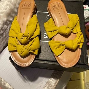 Size 9 Dolce Vita Sandals